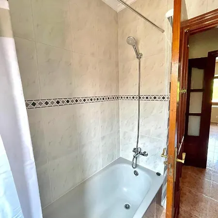 El Concejo Apartment *